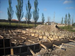 Moush Model Slideshow